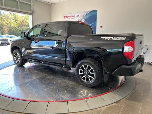 2016 Toyota Tundra SR5