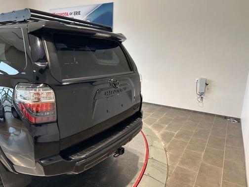 Midnight Black Metallic 2020 Toyota 4Runner TRD Pro