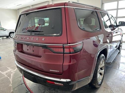 2022 Jeep Wagoneer Series II 4x4