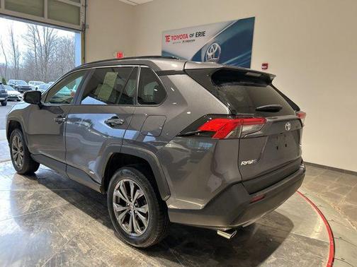 2023 Toyota RAV4 Hybrid XLE Premium