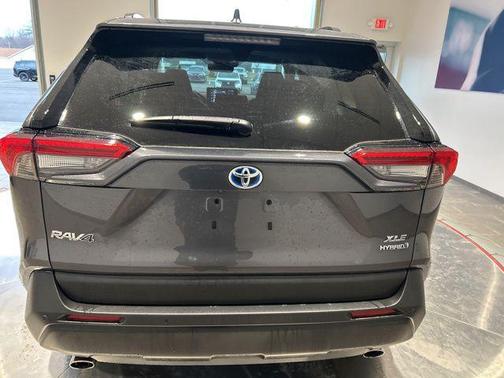 2023 Toyota RAV4 Hybrid XLE Premium