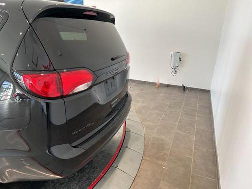 2020 Chrysler Pacifica Hybrid Red S Edition