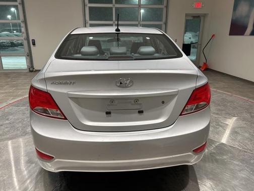 2015 Hyundai Accent GLS