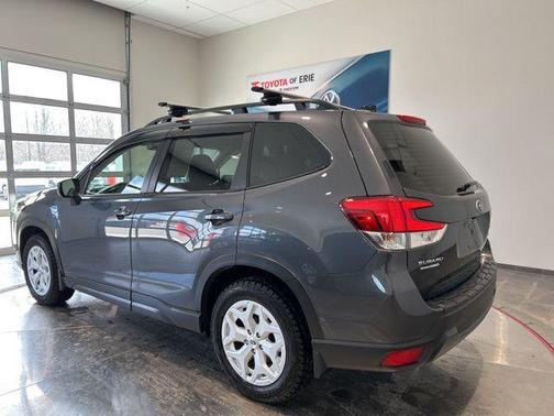 2024 Subaru Forester Base