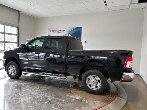 2021 RAM 2500 Big Horn Crew Cab 4x4 6'4' Box