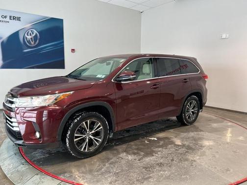 2017 Toyota Highlander LE