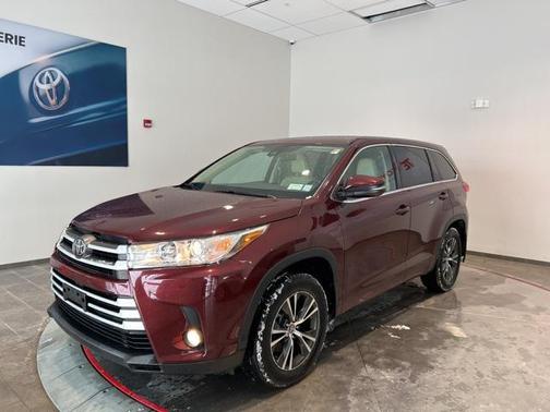 2017 Toyota Highlander LE