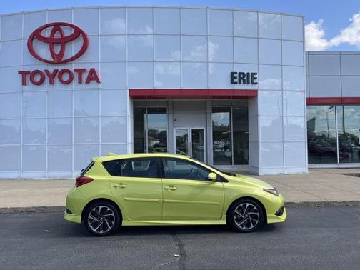 2016 Scion iM Base