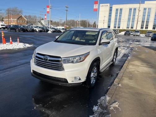 2015 Toyota Highlander Limited Platinum