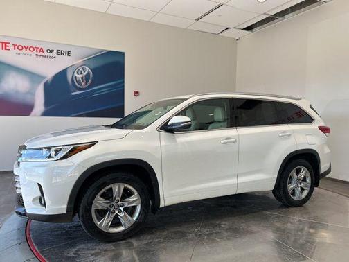 Blizzard Pearl 2017 Toyota Highlander Limited