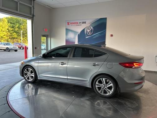 2017 Hyundai ELANTRA Limited