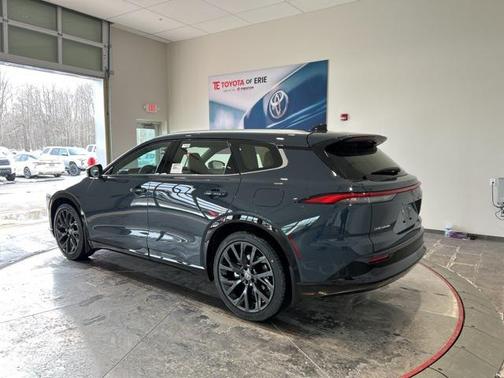 2026 Toyota Crown Signia Limited