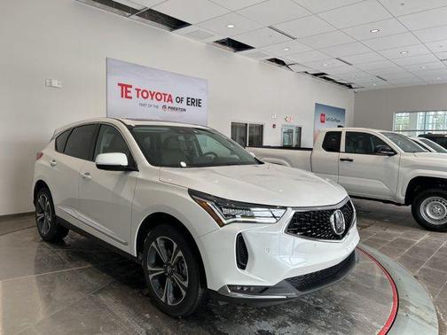 Platinum White Pearl 2023 Acura RDX Advance Package