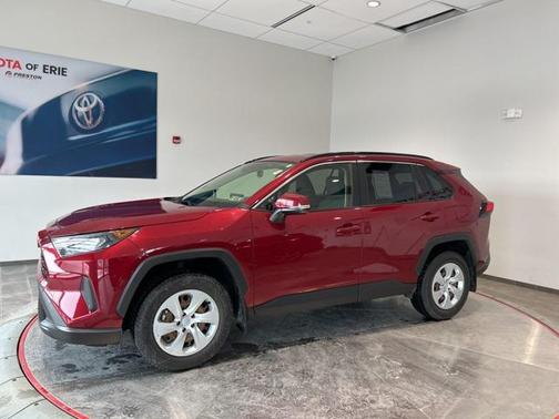 2019 Toyota RAV4 LE