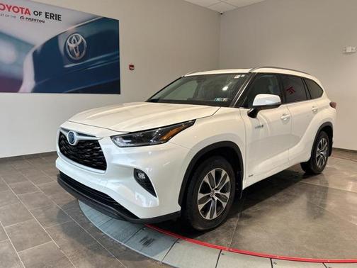 2021 Toyota Highlander Hybrid XLE
