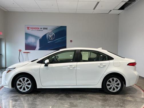 2023 Toyota Corolla Hybrid LE