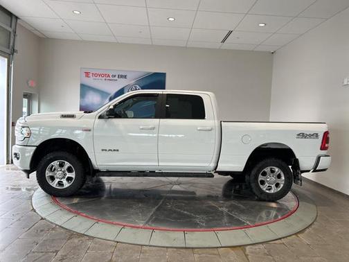 2021 RAM 2500 Big Horn Crew Cab 4x4 6'4' Box