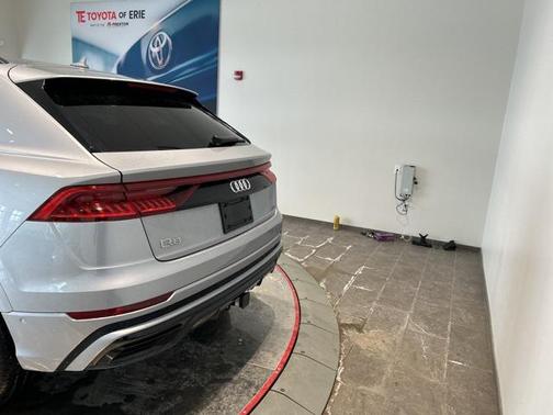 2021 Audi Q8 55 Premium Plus