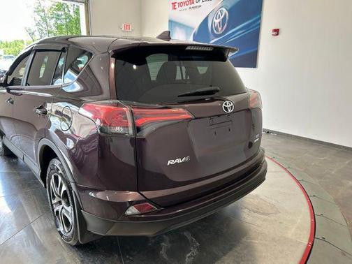 Black Currant Metallic 2018 Toyota RAV4 LE