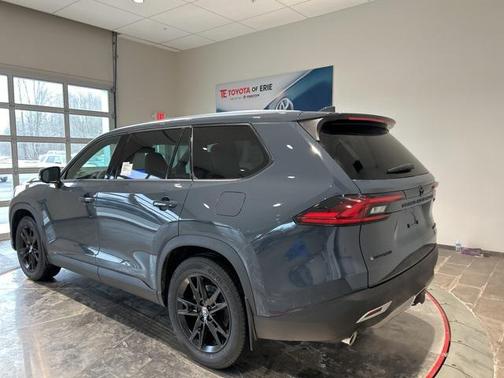 2026 Toyota Grand Highlander Hybrid Platinum MAX