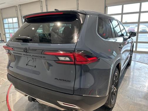 2026 Toyota Grand Highlander Hybrid Platinum MAX