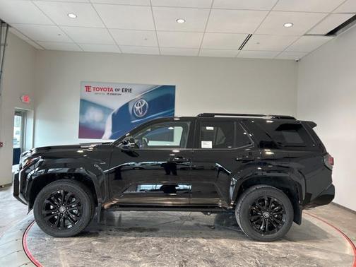 2026 Toyota 4Runner Hybrid Platinum