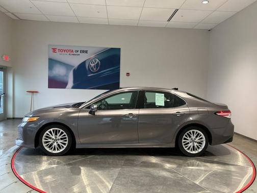 2018 Toyota Camry XLE