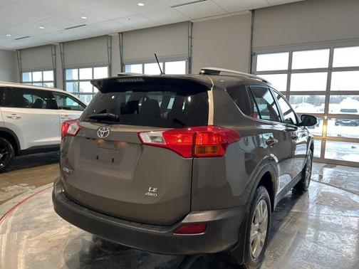 2014 Toyota RAV4 LE