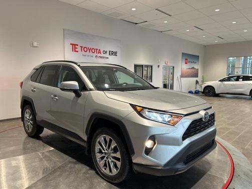 2021 Toyota RAV4 XLE Premium