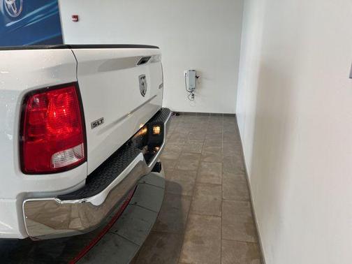 2018 RAM 1500 SLT