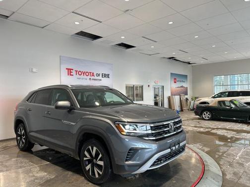 2022 Volkswagen Atlas Cross Sport 2.0T SE