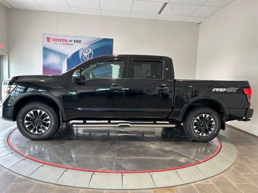 Super Black 2021 Nissan Titan PRO-4X