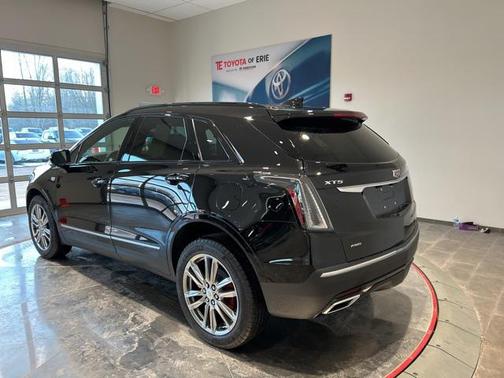 2026 Cadillac XT5 Sport