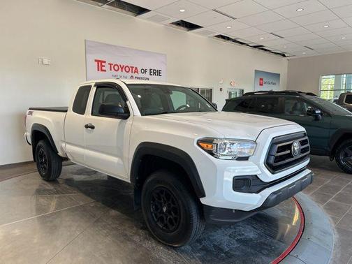 Super White 2020 Toyota Tacoma SR
