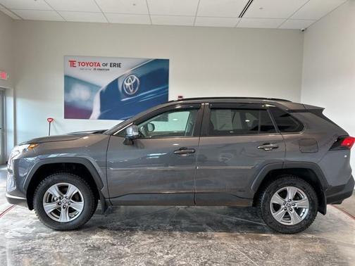 2023 Toyota RAV4 Hybrid XLE