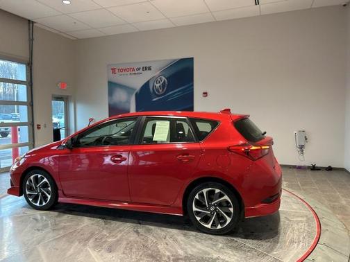 2016 Scion iM Base