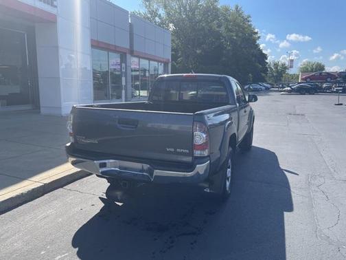 2015 Toyota Tacoma Base