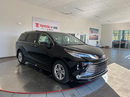 2025 Toyota Sienna Limited