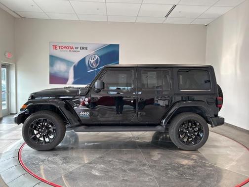 2022 Jeep Wrangler Unlimited 4xe Sahara
