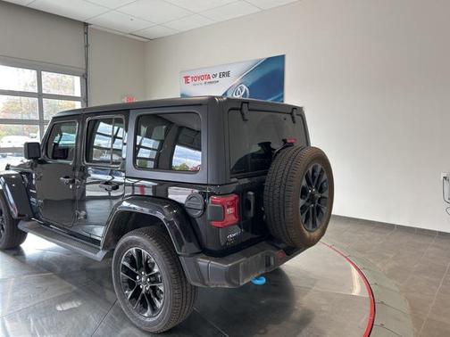 2022 Jeep Wrangler Unlimited 4xe Sahara
