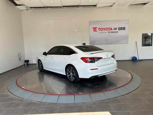 2024 Honda Civic Touring