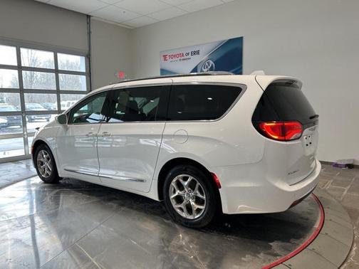 2018 Chrysler Pacifica Limited