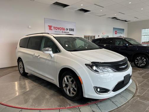 2018 Chrysler Pacifica Limited