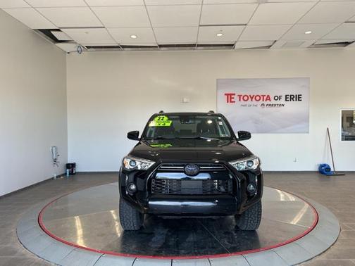 2022 Toyota 4Runner SR5