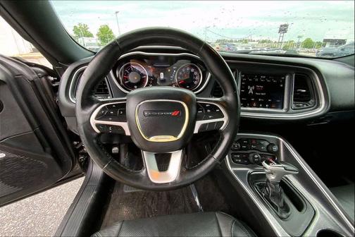 Granite Pearlcoat 2018 Dodge Challenger SXT