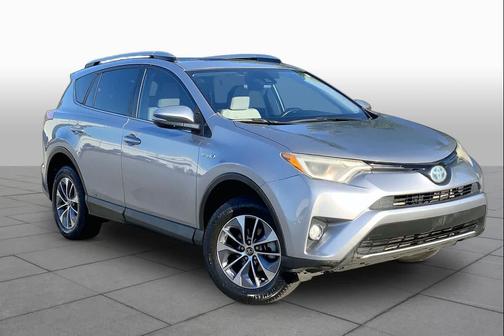 Silver Sky Metallic 2018 Toyota RAV4 Hybrid XLE