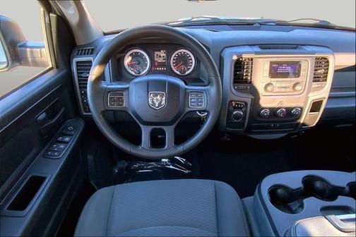 Bright Silver Metallic Clearcoat 2014 RAM 1500 Tradesman