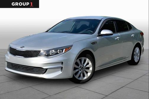 Sparkling Silver 2018 Kia Optima LX