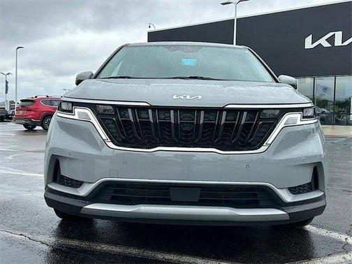 2023 Kia Carnival EX