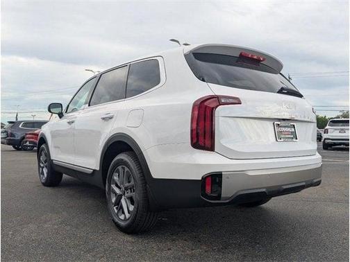 2025 Kia Telluride LX